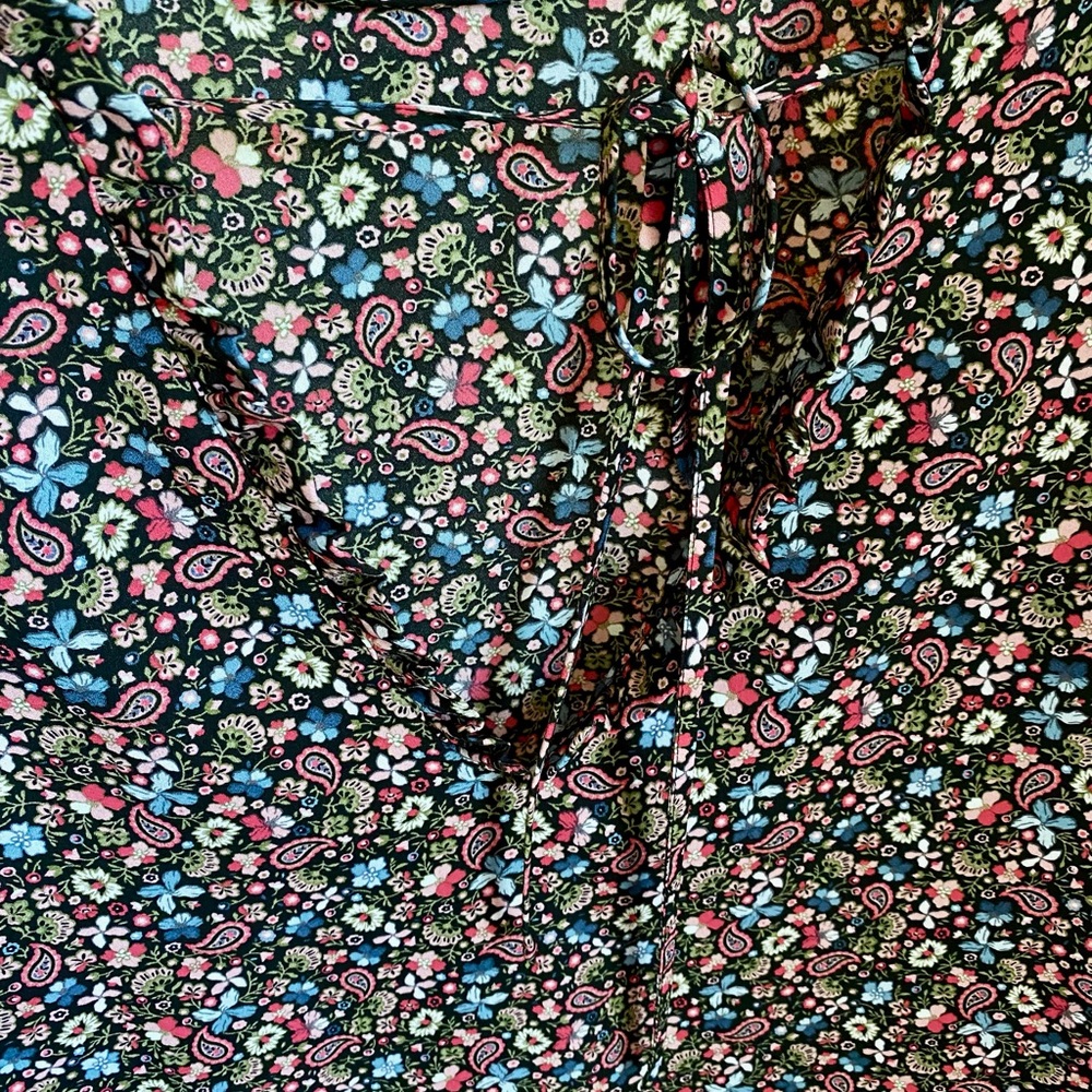 LOFT Plus Multicolor Paisley Top